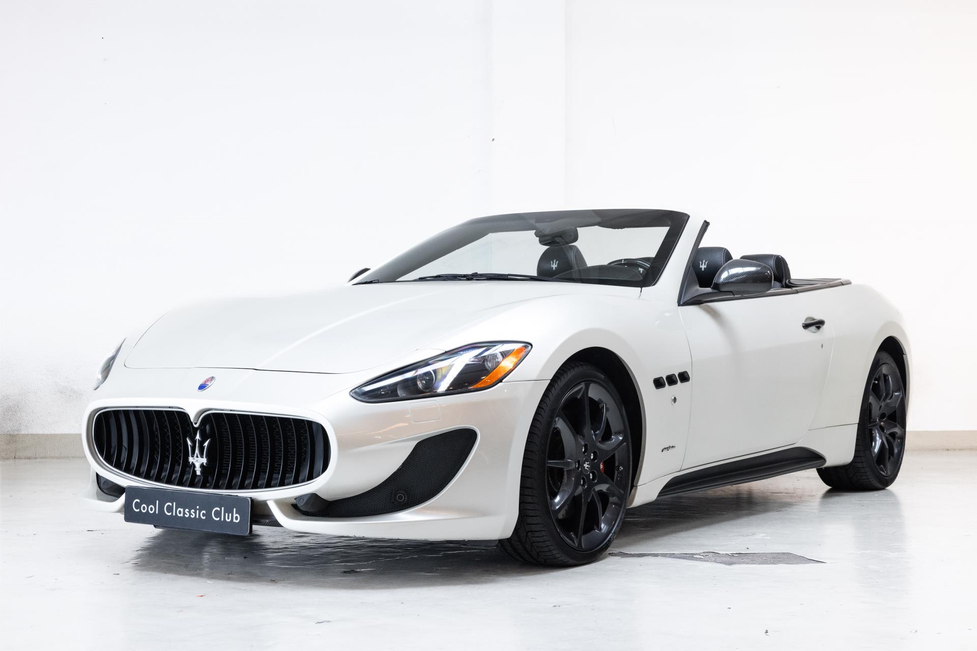 Maserati GranCabrio 4.7 - Cool Classic Club